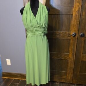 Evan Picone Green Gathered Midi Dress